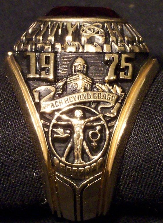 1975 class ring