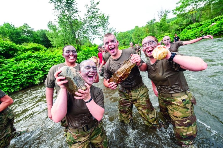 2023 Rooks holding rocks while completing Dog River Run